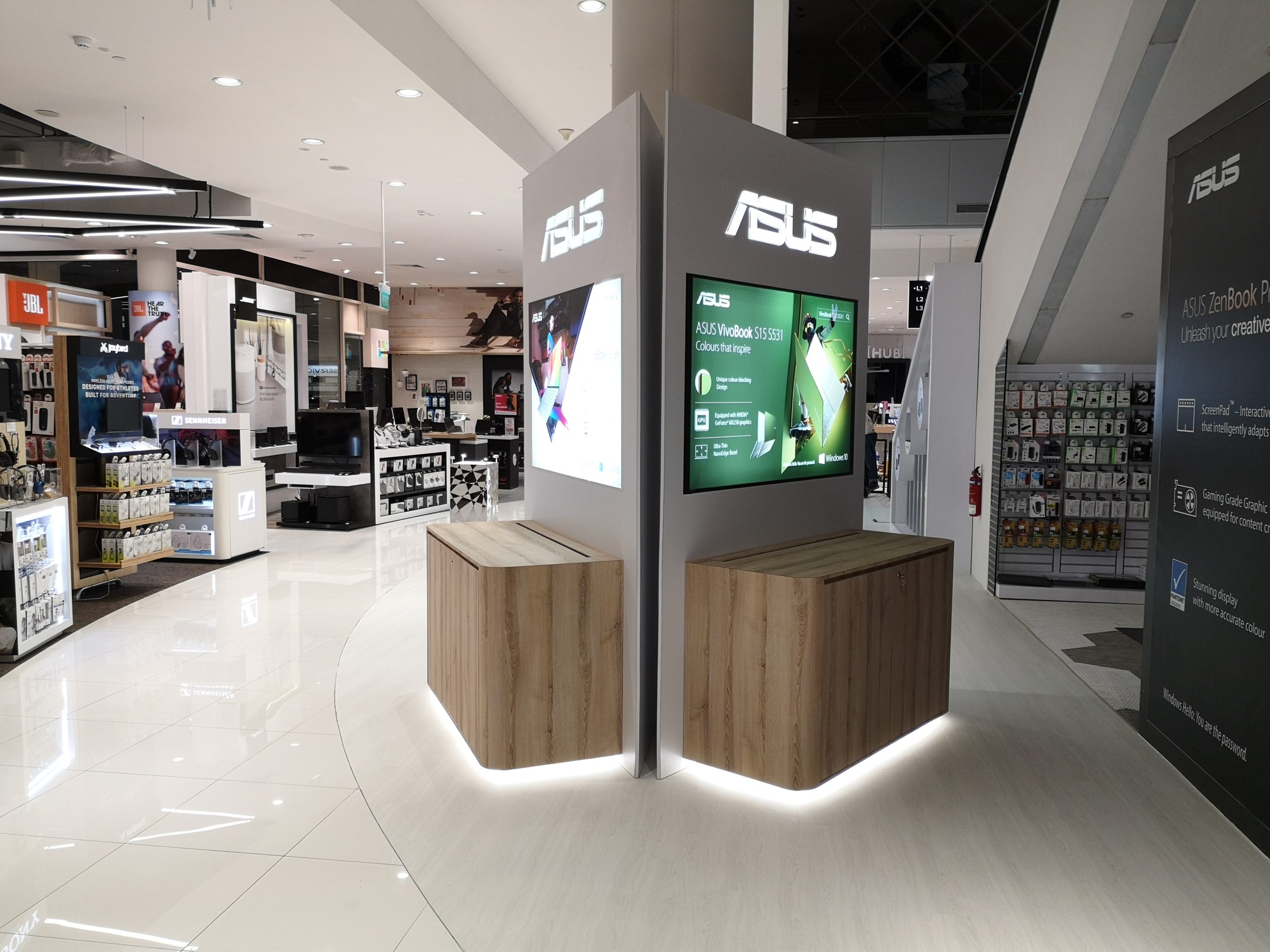 Asus Store Fitting Millenia Walk Blackvine